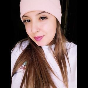 Meet your Posher, Luisa